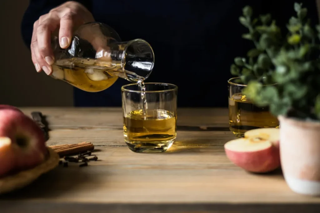 Kitchen Remedies: 9 Natural Ingredients for Healing 3 Apple cider vinegar tonic for weight loss