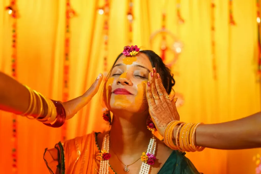 Kitchen Remedies: 9 Natural Ingredients for Healing 2 Turmeric face pack home remedy